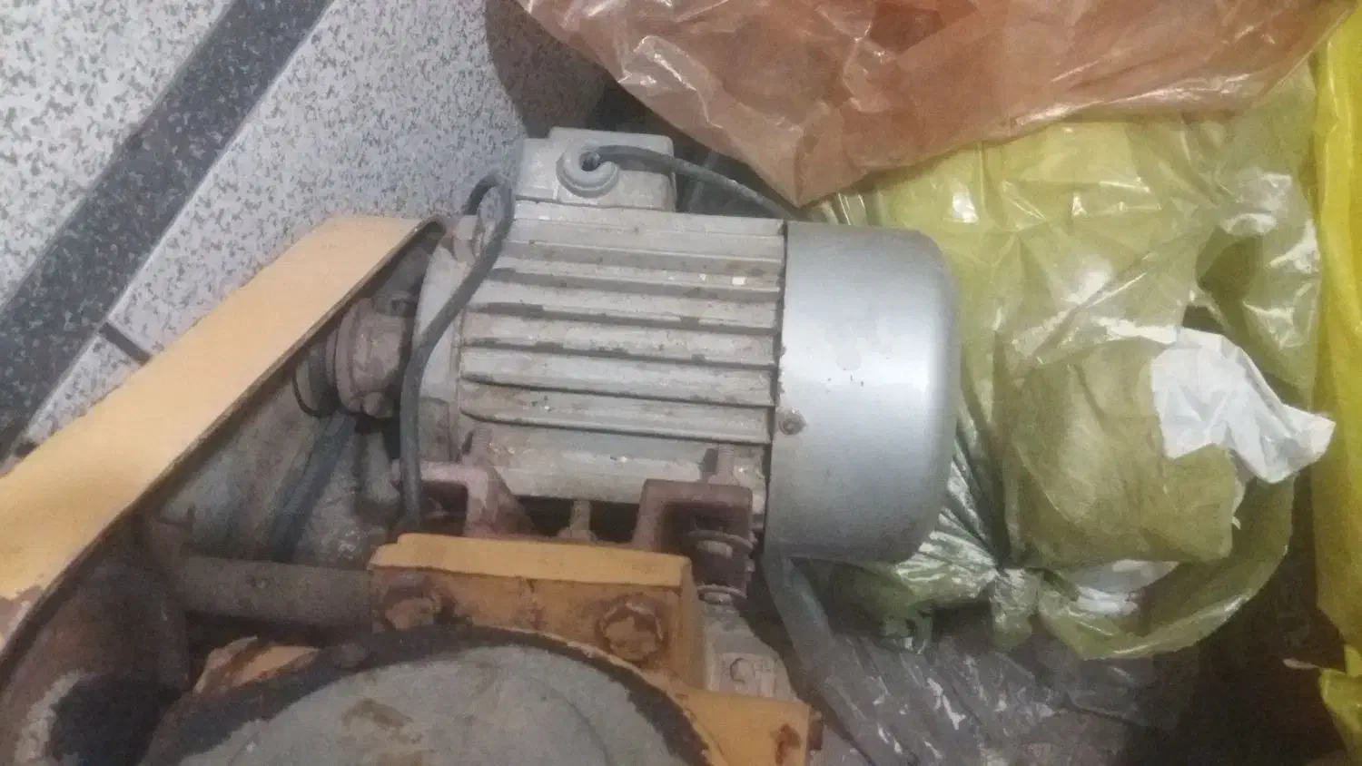 خمیرگیر|فروشگاه و مغازه|اهواز, مجاهد|دیوار