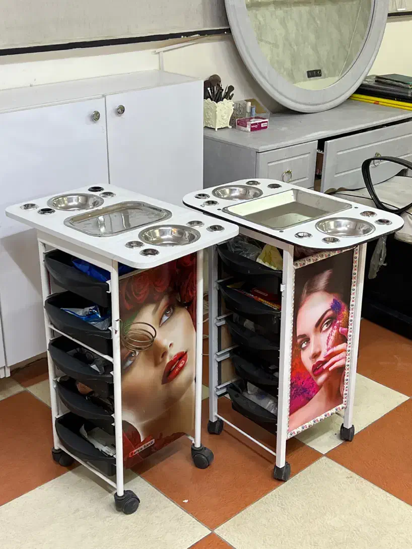 فروش وسائل آرایشگاه مناسبترین قیمت|آرایشگاه و سالن‌های زیبایی|قم, دروازه ری|دیوار