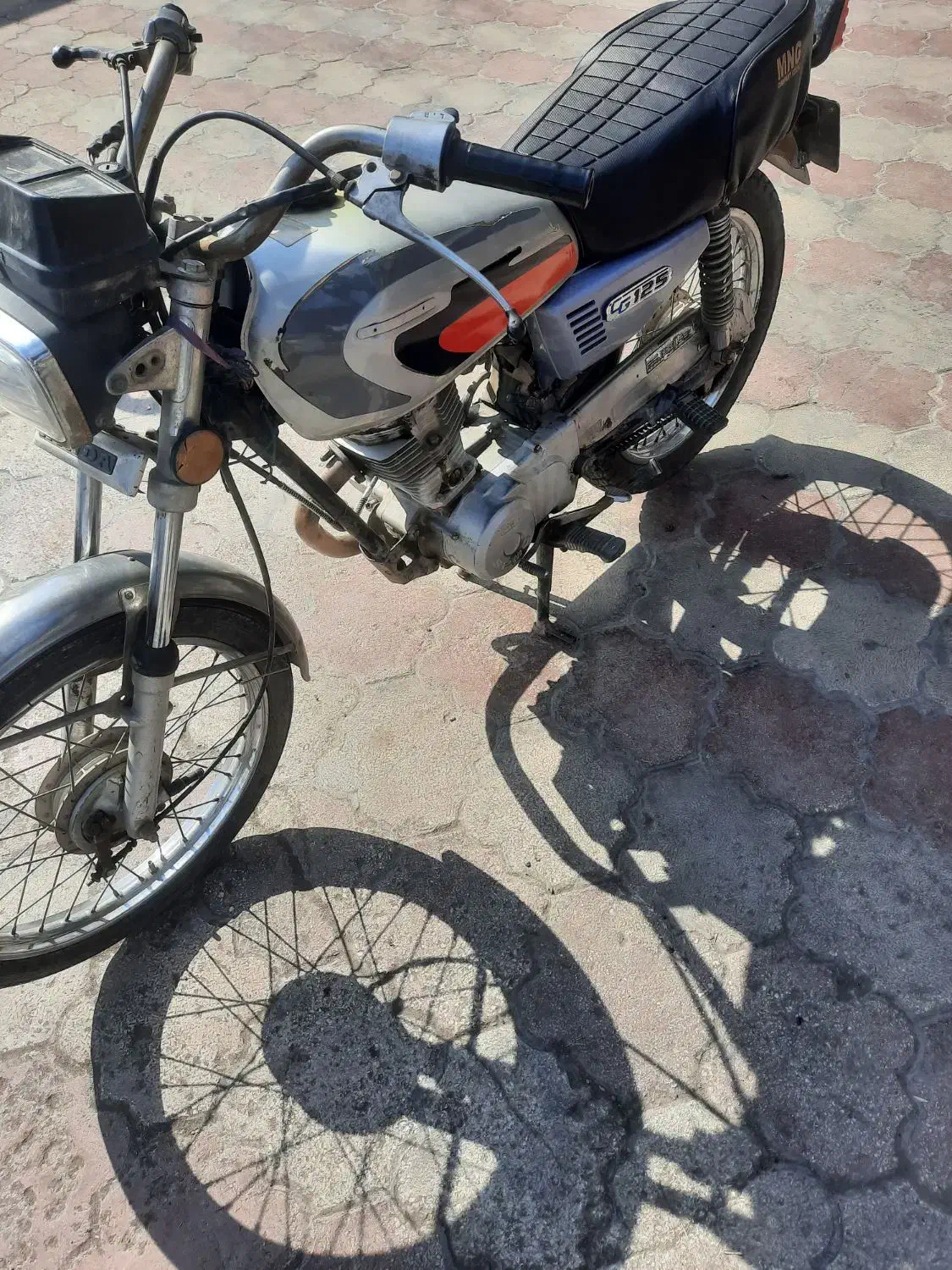 موتور سیکلت مدل ۸۳|موتورسیکلت|علی‌آباد کتول, |دیوار