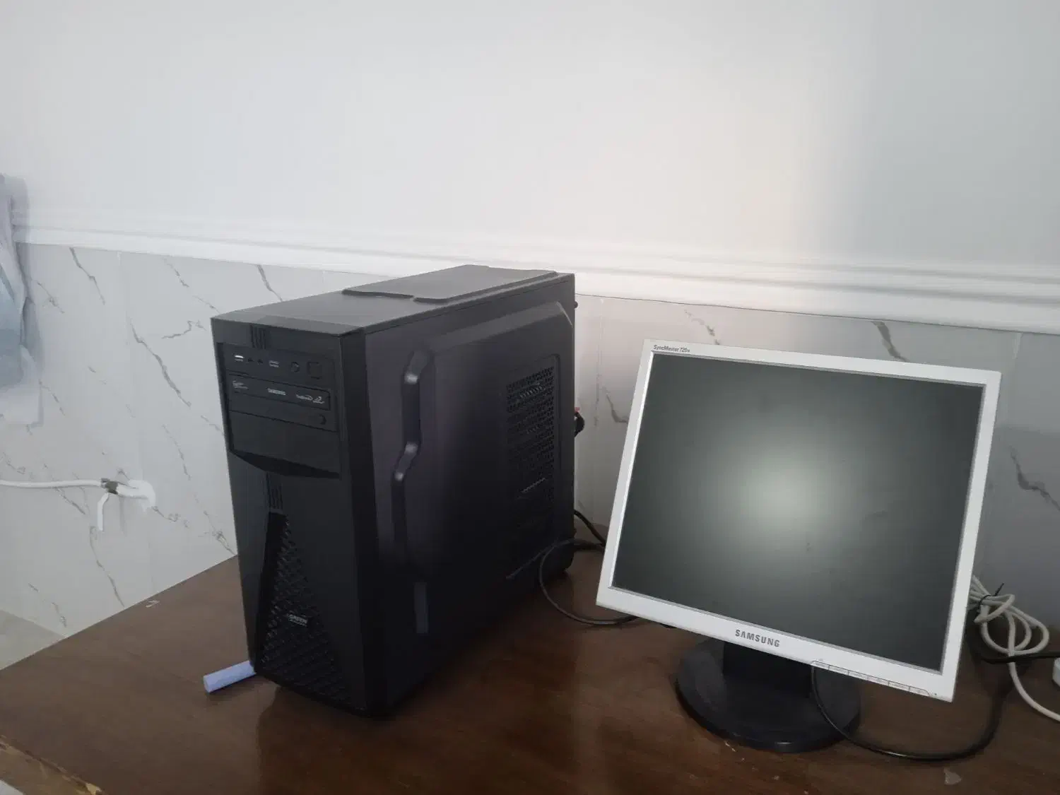 کامپیوتر ویندوز ۷|رایانه رومیزی|جم, |دیوار