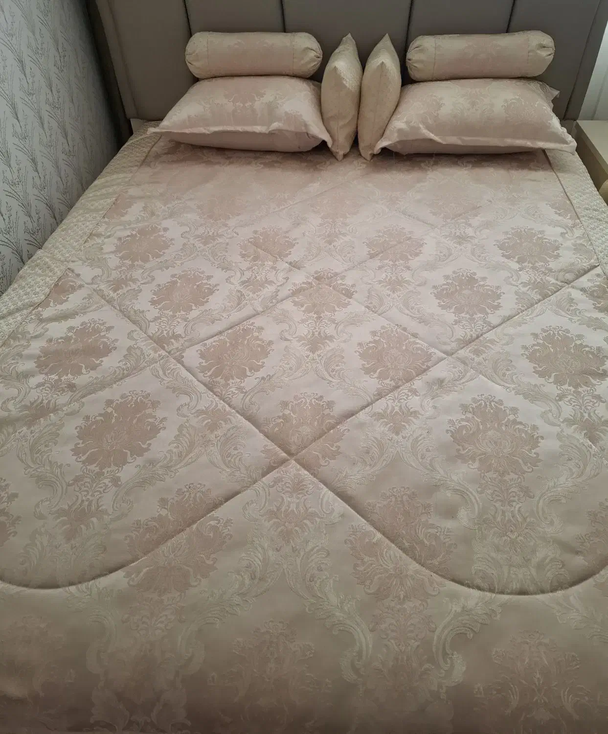 روتختی دونفره کرم رنگ سالم و نو|سرویس روتختی|سنندج, |دیوار