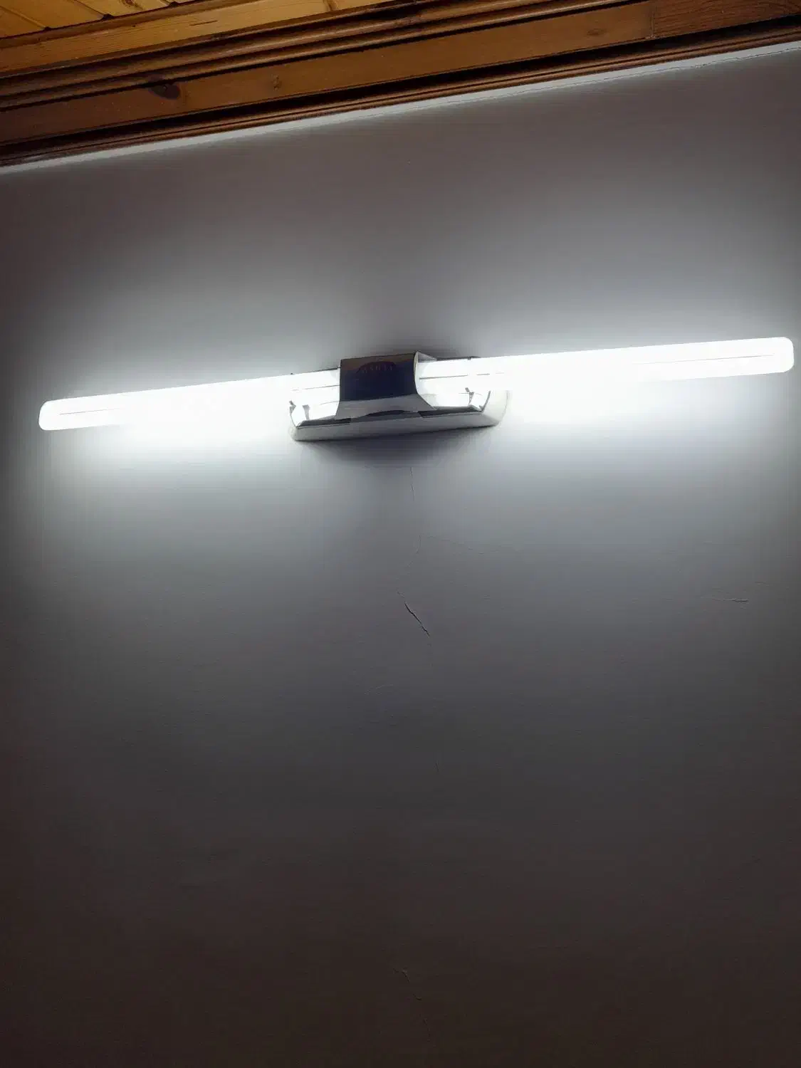 دو عدد مهتابی به همراه قاب|لامپ و چراغ|تهران, حکیمیه|دیوار