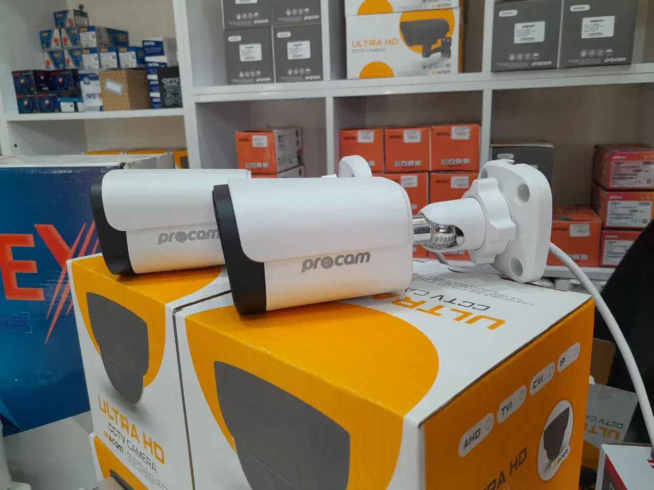 پک دو دوربینه دید درشب رنگی|دوربین مداربسته|اندیشه, اندیشه فاز ۳|دیوار