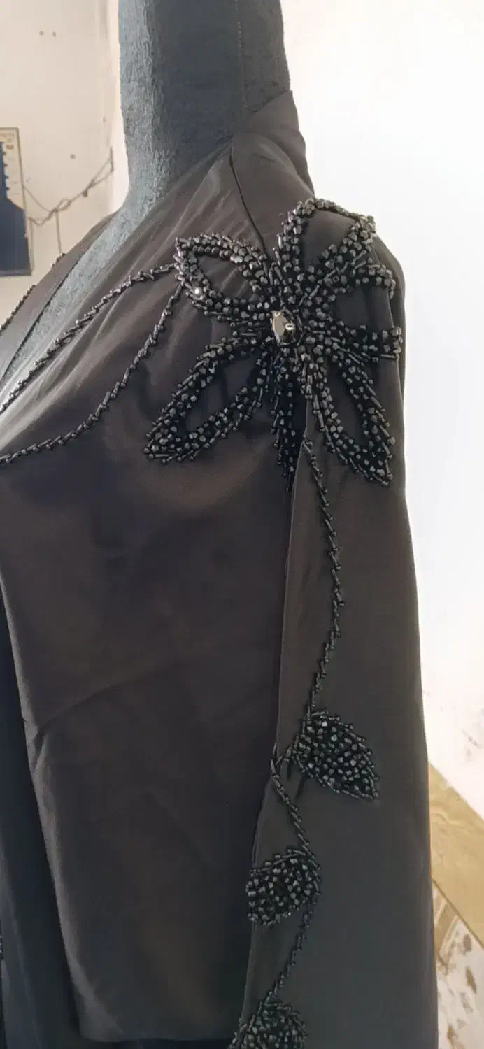 مانتوعبا|لباس|کارون, |دیوار