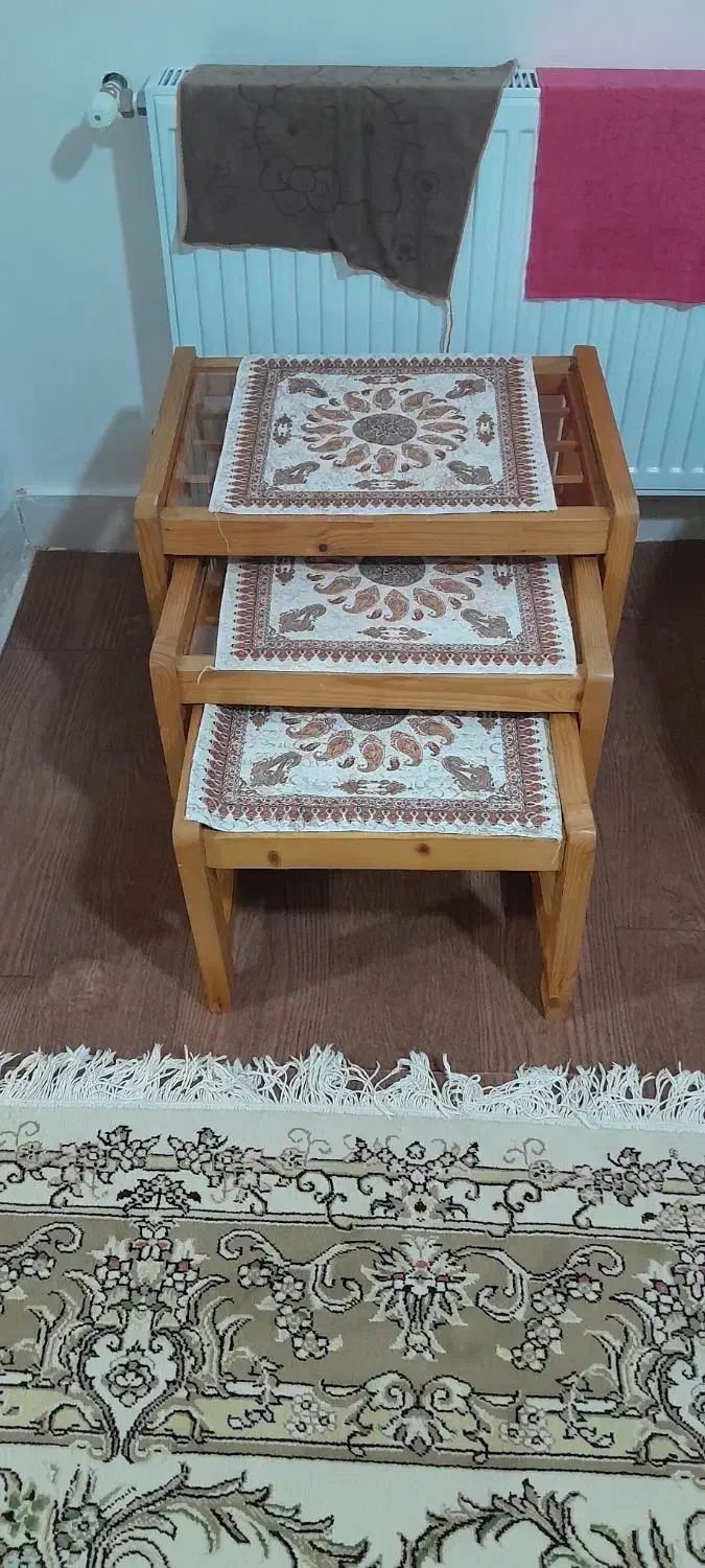 فروش مبلمان دست دوم|مبلمان خانگی و میز عسلی|سرخنکلاته, |دیوار