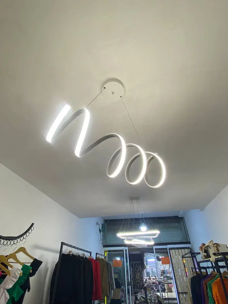 لوستر نو|لوستر و چراغ آویز|نسیمشهر, |دیوار