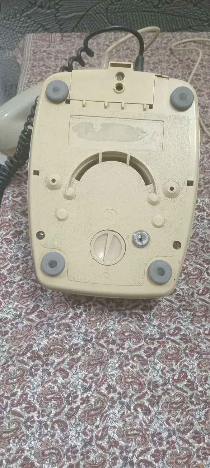 گوشی قورباقه ای قدیمی المان اصل|کلکسیون اشیاء عتیقه|کرج, حیدرآباد|دیوار