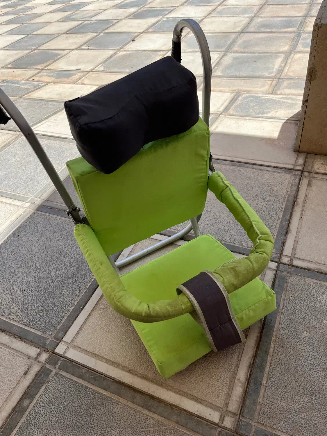 صندلی کودک|اسباب و اثاث بچه|بیرجند, |دیوار