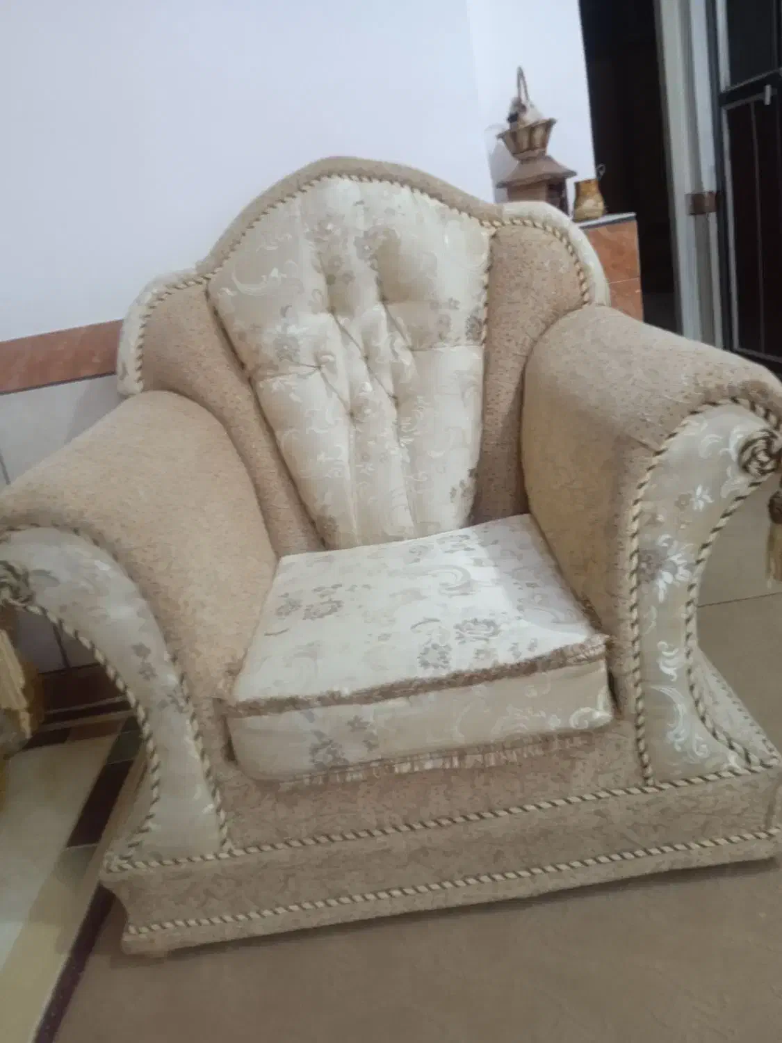 نو،نو،استفاده نشده|مبلمان خانگی و میز عسلی|کازرون, |دیوار