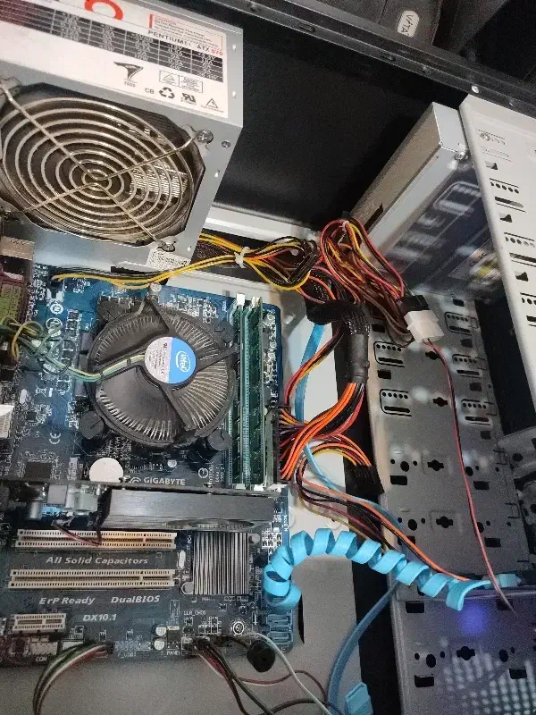 کیس i7|رایانه رومیزی|شیراز, عادل آباد|دیوار