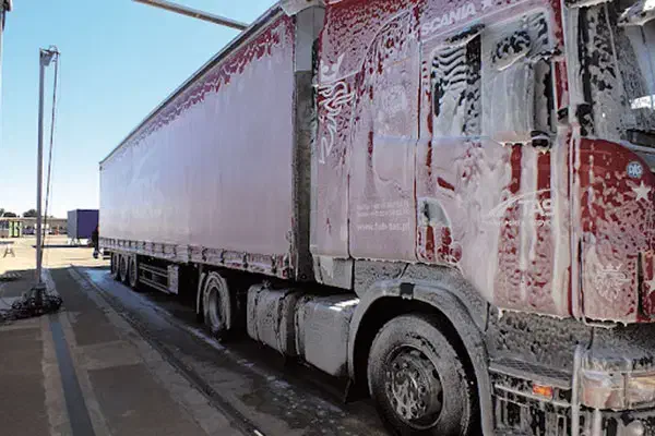 کارگر ماهر جهت کار در کارواش|استخدام سرایداری و نظافت|زرند, |دیوار