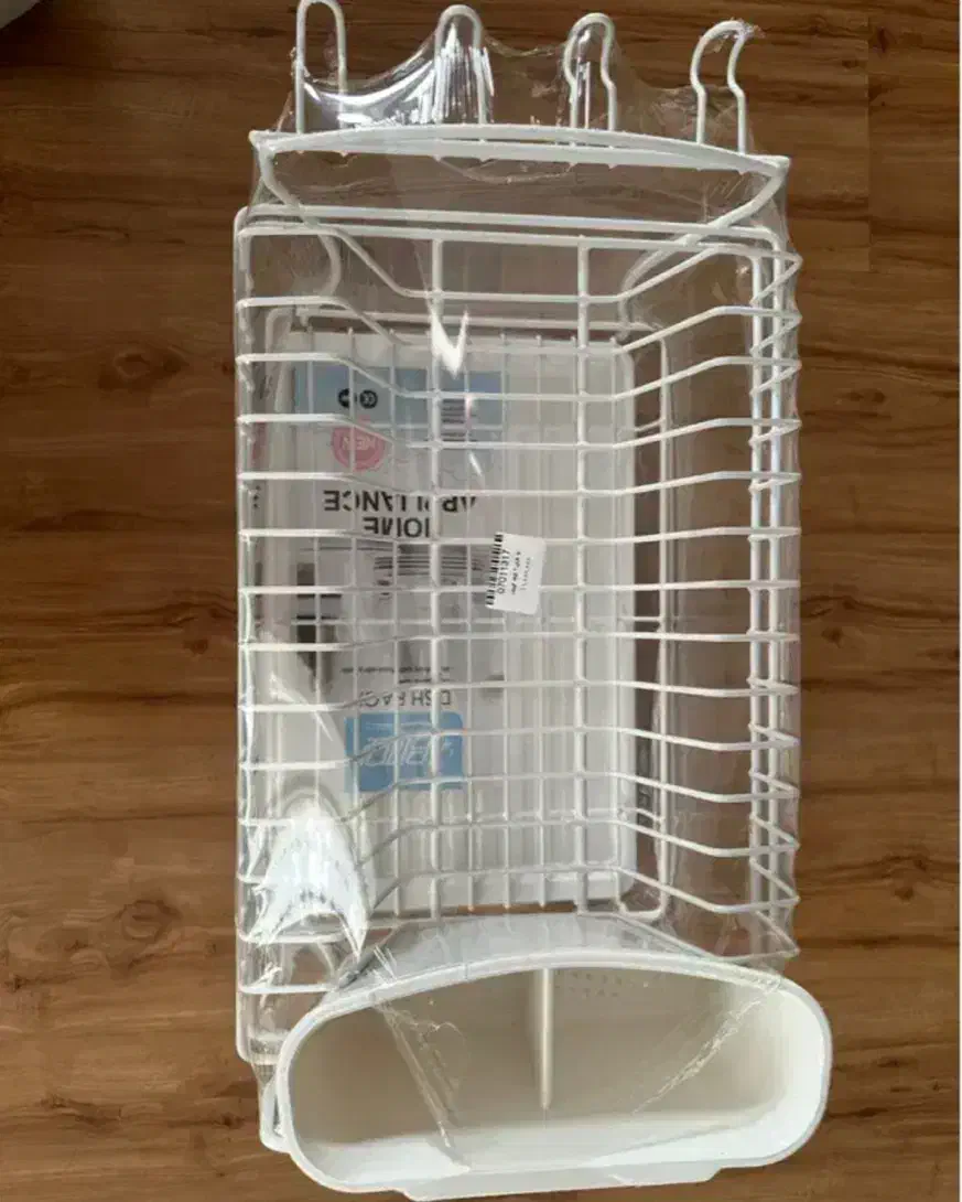 آبچکان رو میزی آکبند|آب‌چکان و نظم‌دهنده ظروف|تبریز, |دیوار