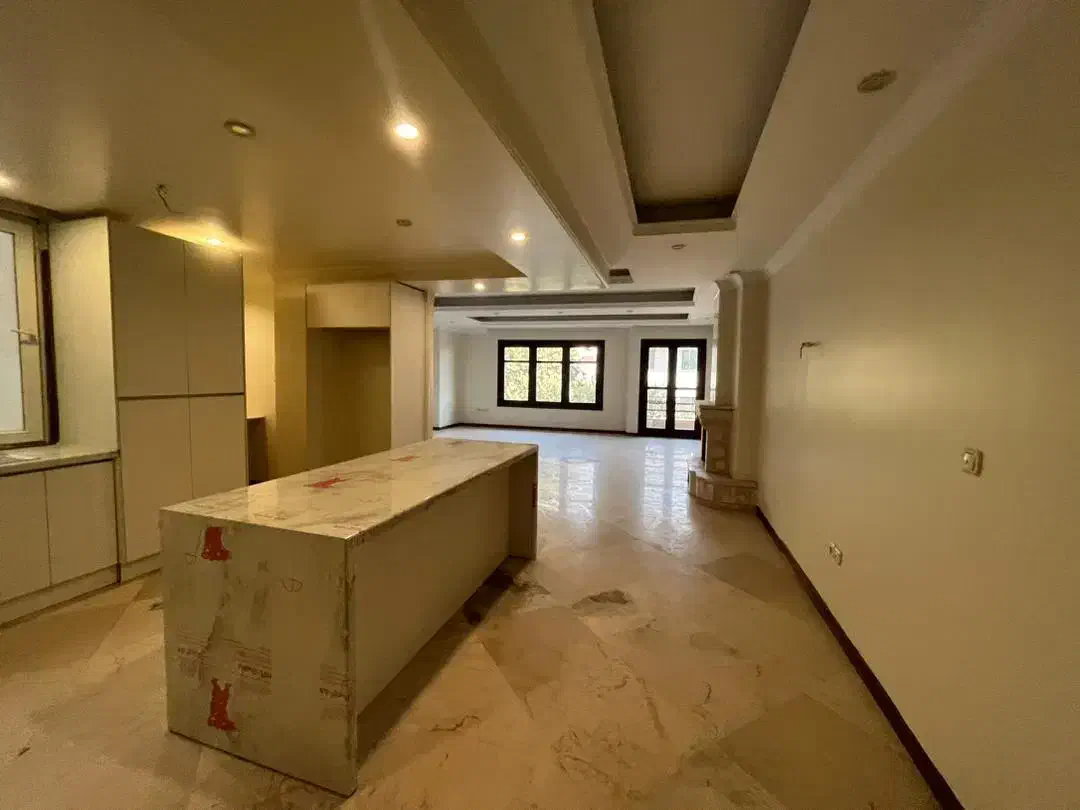 ۱۷۰متر ۳خواب/کیکاووس|اجارهٔ آپارتمان|تهران, درب دوم|دیوار