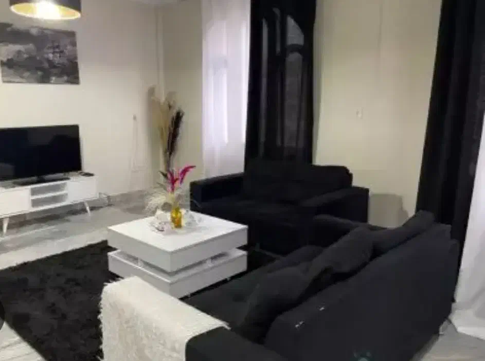 سوئیت امن ، شیک و دنج با پایین ترین قیمت|اجارهٔ کوتاه‌مدت آپارتمان و سوئیت|تبریز, |دیوار