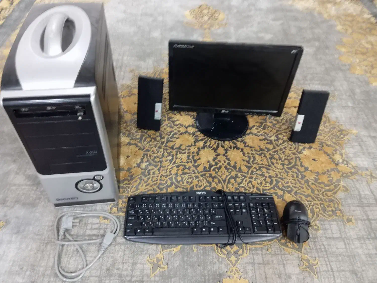 کامپیوتر|رایانه رومیزی|قشم, |دیوار