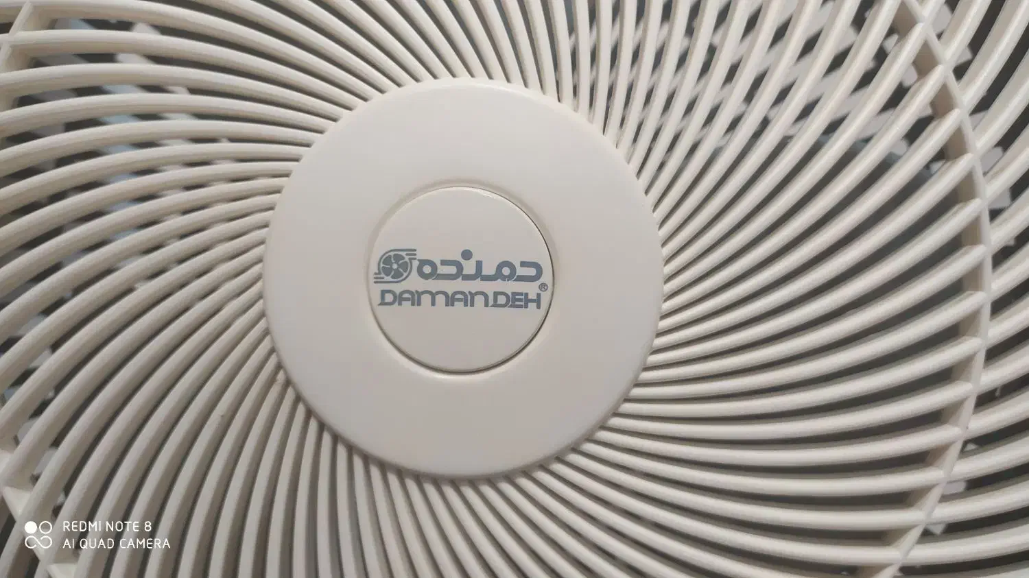 پنکه در دو سایز|پنکه و تصفیهکنندهٔ هوا|تبریز, |دیوار