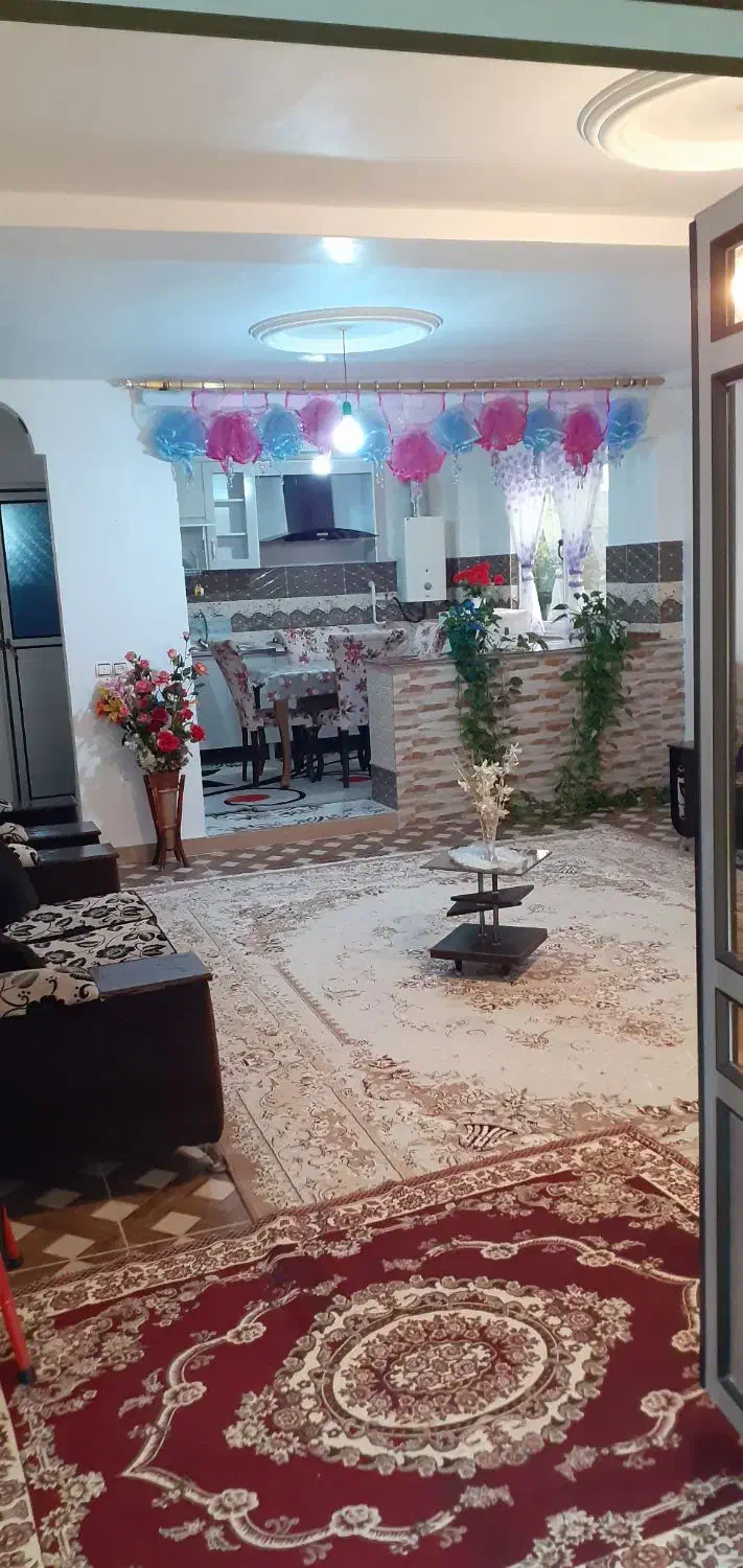 اجاره روزانه یک واحد دوخوابه|اجارهٔ کوتاه‌مدت آپارتمان و سوئیت|سیاهکل, |دیوار