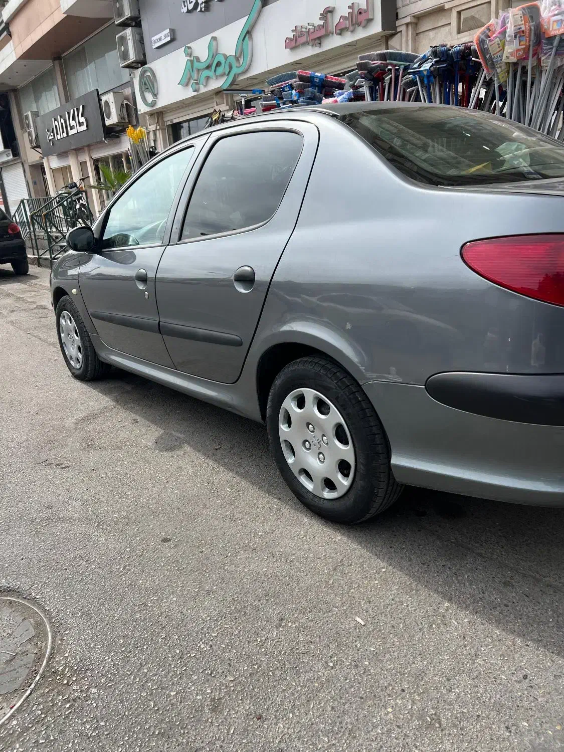 206 sd|خودرو سواری و وانت|بندرعباس, |دیوار