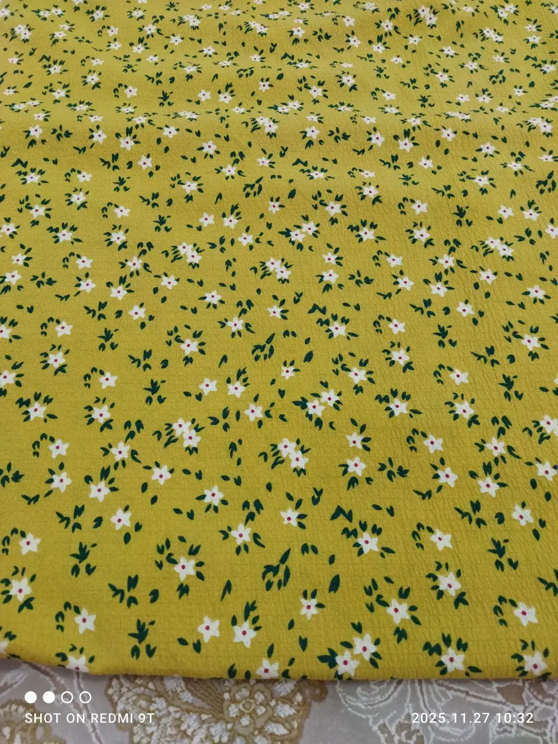 انواع مخمل و نخی|لباس|پیرانشهر, |دیوار