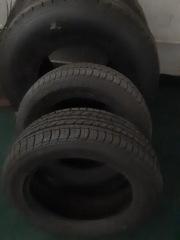 فروش لاستیک خودرو|قطعات یدکی و لوازم جانبی|سیرجان, |دیوار