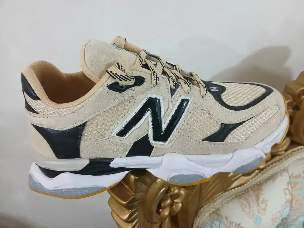 ۹۰۶۰مردانه زنانه جاده ادران شهریارهستم تولیدکننده|کیف، کفش، کمربند|تهران, امانیه|دیوار