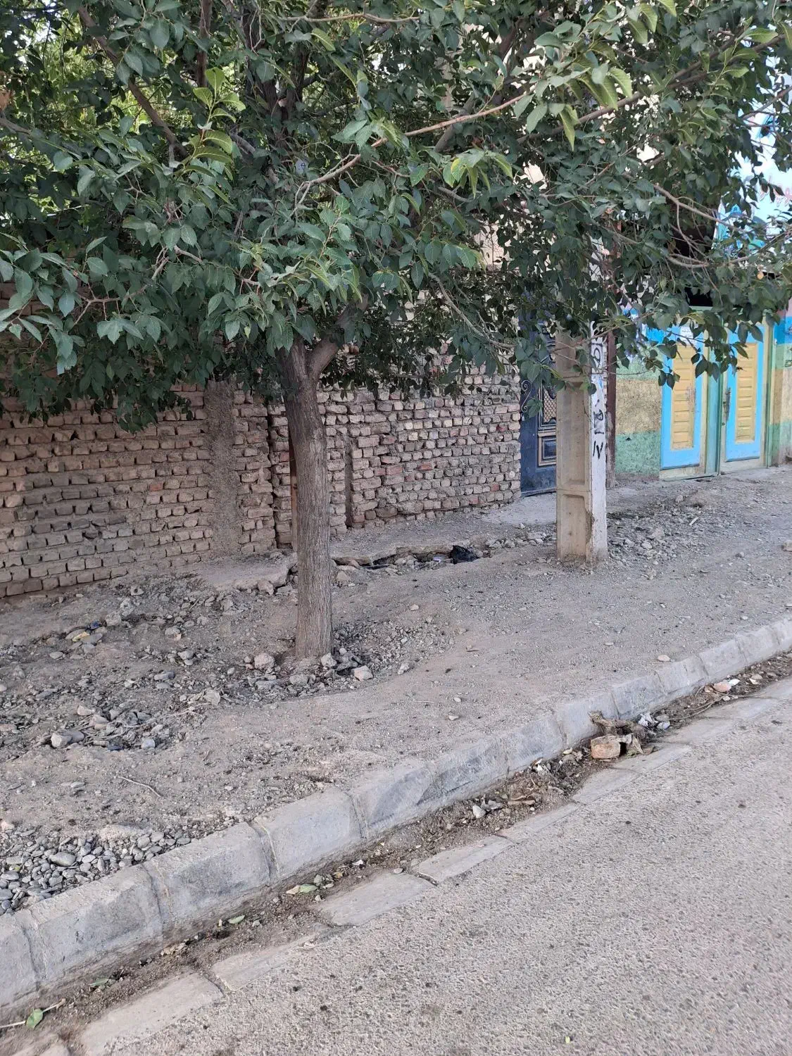 خانه کلنگی حاشیه جاده شهرک رضویه|فروش خانه و ویلا|نیشابور, شهرک رضوی|دیوار