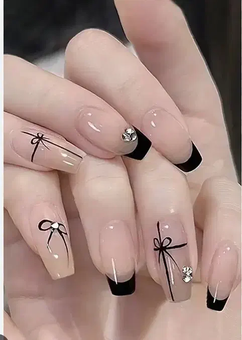 ناخن کار ماهر و مژه کار ماهر .مسلط به وکس و اصلاح|استخدام درمانی، زیبایی، بهداشتی|تهران, تهرانپارس جنوبی|دیوار