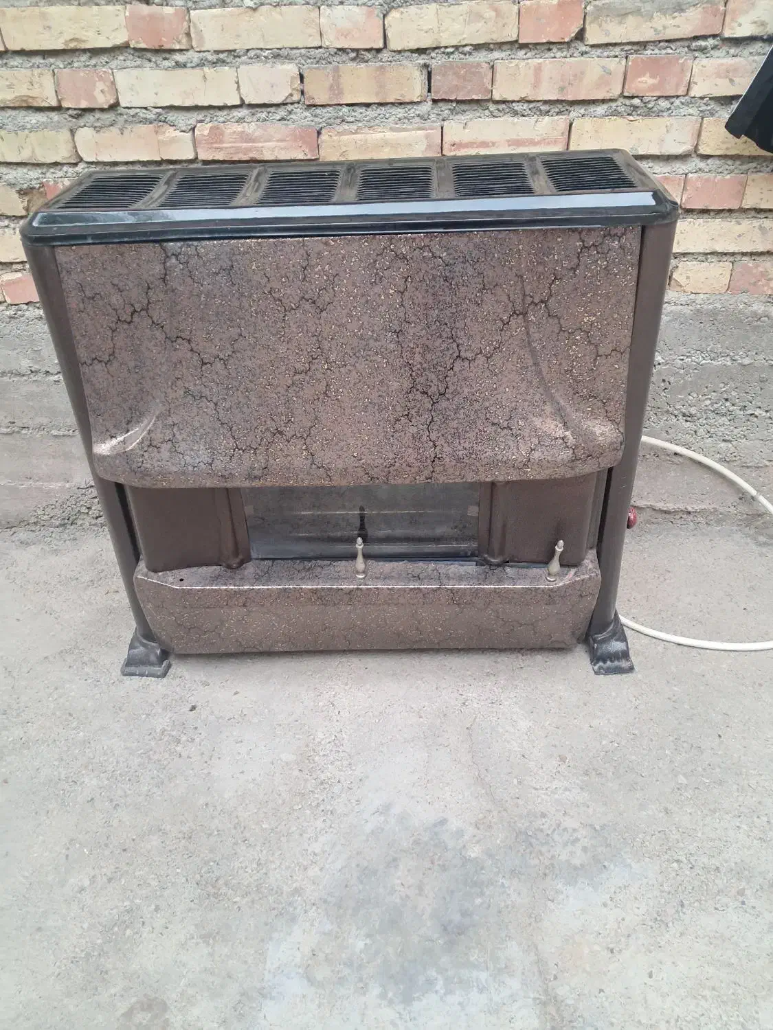 بخاری|بخاری، هیتر، شومینه|شبستر, |دیوار