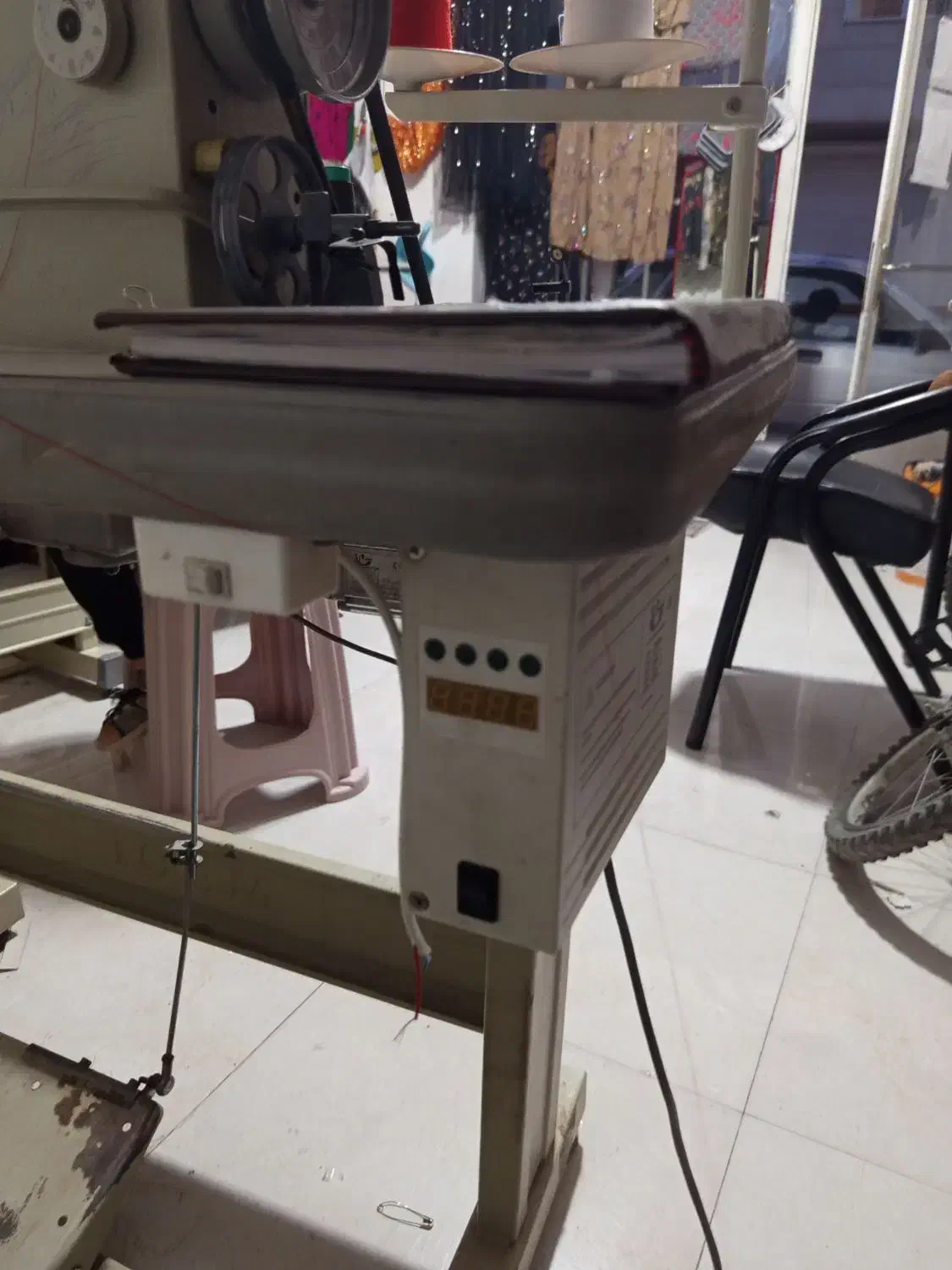 چرخ خیاطی صنعتی کارکرده|چرخ خیاطی و ریسندگی|مهاباد (آذربایجان غربی), |دیوار