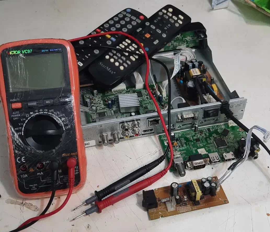 گیرنده/انواع گیرنده دیجیتال|صوتی و تصویری|ارومیه, |دیوار