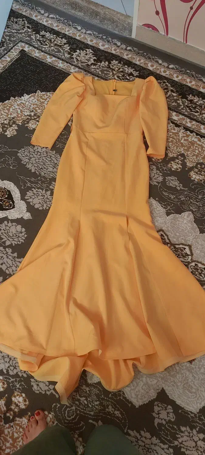 لباس فارسی شیک زرد|لباس|رودهن, |دیوار