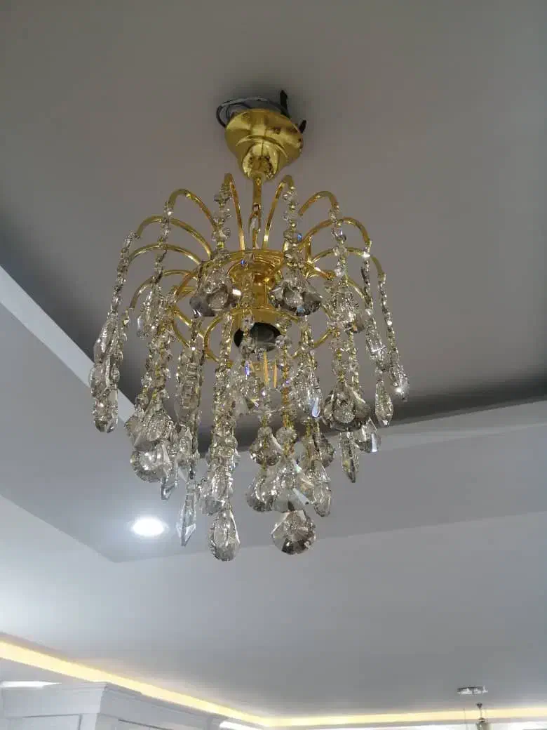 لوستر|لوستر و چراغ آویز|تربت‌حیدریه, حیدرآباد|دیوار