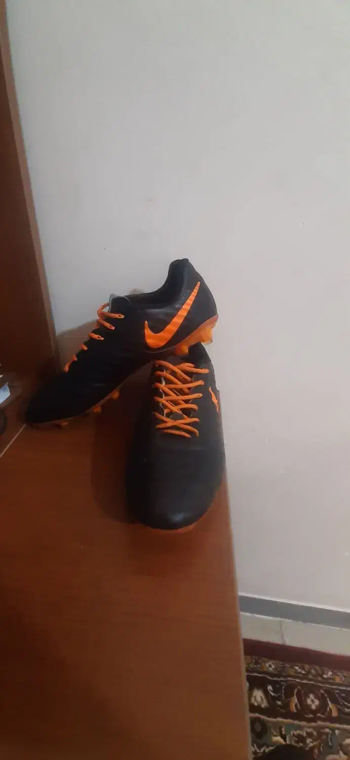 کفش استوک فوتبال نایک ۴۳|کیف، کفش، کمربند|شیراز, مسلم|دیوار