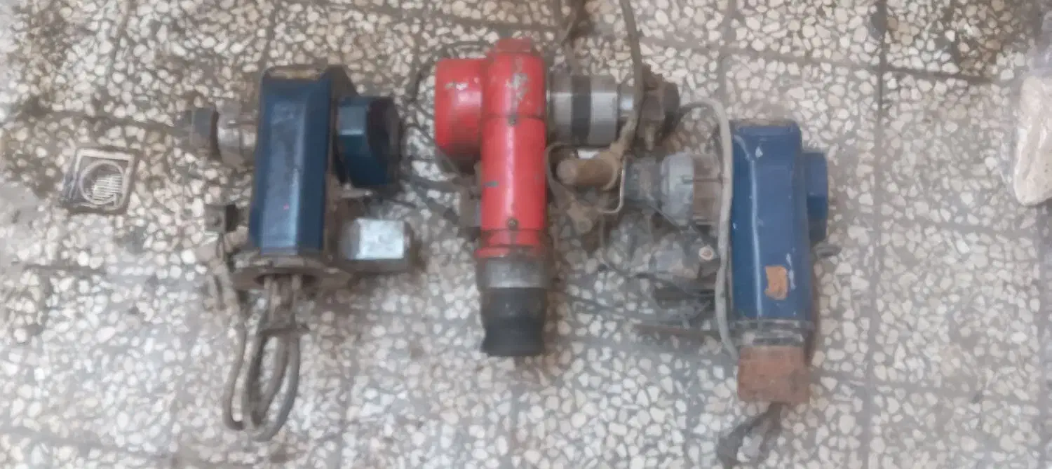 ۳ عدد مشعل گازوئیلی سالم|آبگرمکن، پکیج، شوفاژ|کاشان, امام خمینی|دیوار