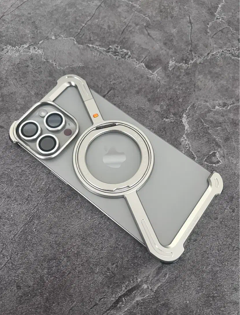 اپل iPhone 15 Pro Max ZAA ۲۵۶ ریجستر شده|موبایل|تهران, تهرانسر غربی|دیوار