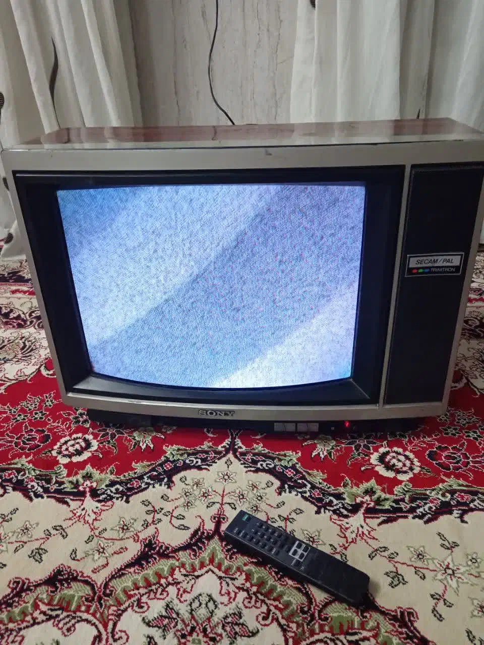 تلویزیون سونی قدیمی|تلویزیون و پروژکتور|یزد, |دیوار