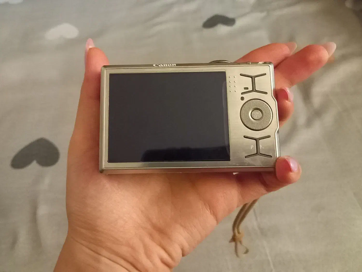 دوربین عکاسی کنون|دوربین عکاسی و فیلم‌برداری|کرج, کرج نو|دیوار