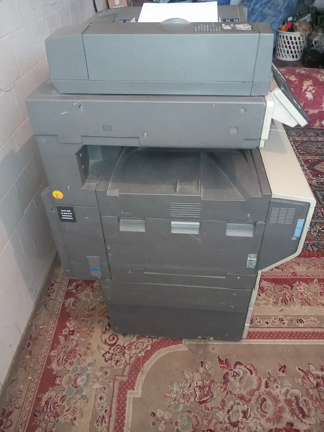 پرینتر حرفه ای konika c351|پرینتر، اسکنر، کپی، فکس|الیگودرز, |دیوار