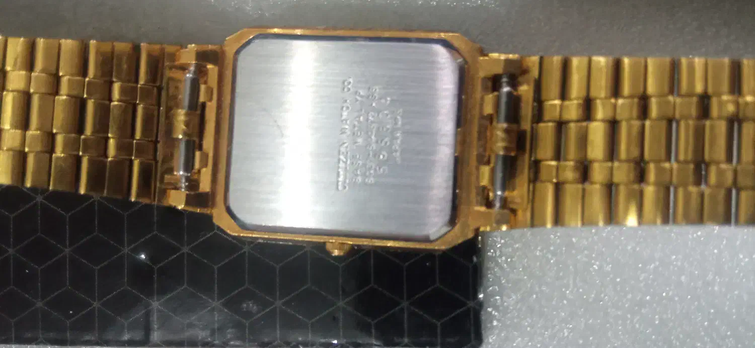 ساعت مچی سیتیزن قدیمی ژاپن|ساعت|اصفهان, خانه اصفهان|دیوار