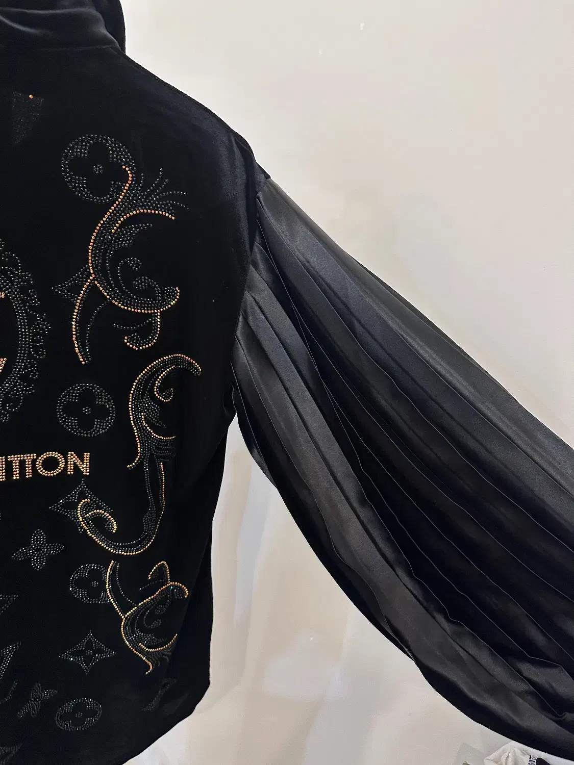 شومیز ترک مجلسی مخمل|لباس|مشهد, سعد آباد|دیوار