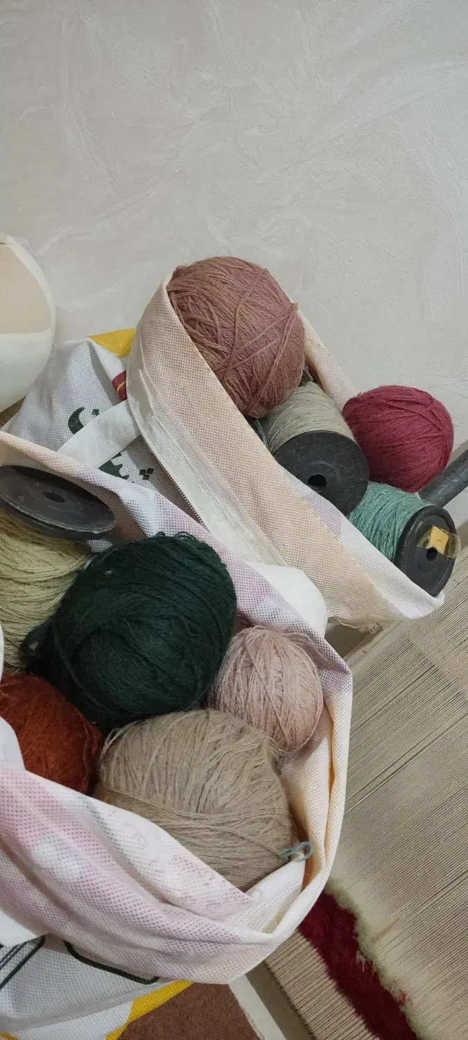 دار قالی و نخ|تابلو فرش|هشتگرد, شهرک پارسیان|دیوار