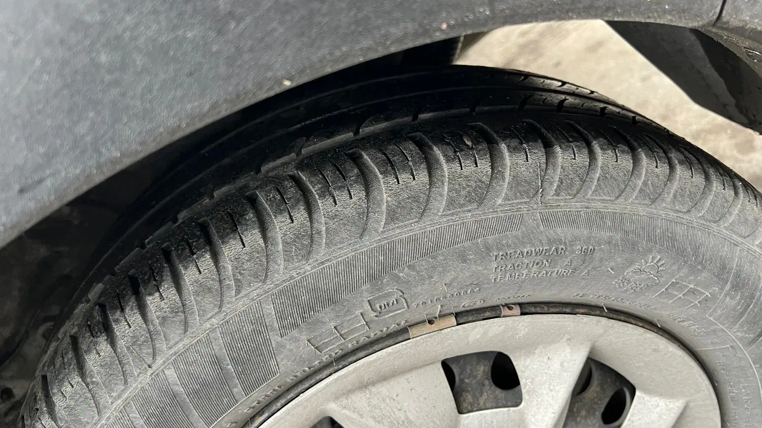 لاستیک کارکرده بارز ۱۸۵/۶۵ r۱۴|قطعات یدکی و لوازم جانبی|اصفهان, شیخ اشراق|دیوار