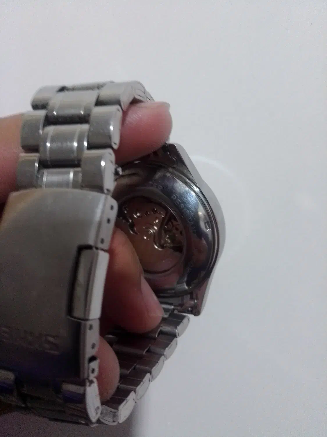 اسکمی|ساعت|کاشمر, |دیوار