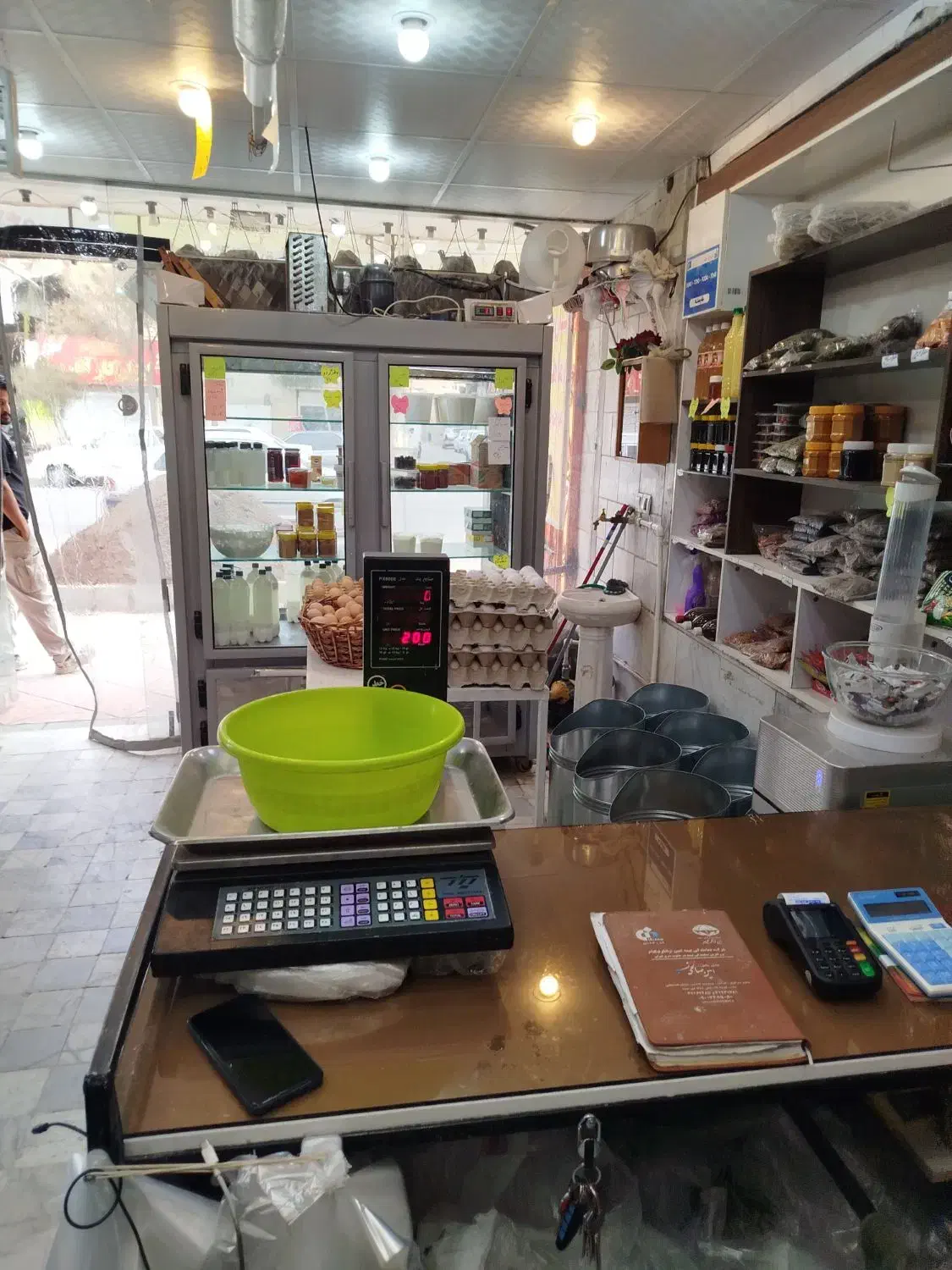 واگذاری لبنیات با ده سابقه کار|فروشگاه و مغازه|کرمان, |دیوار