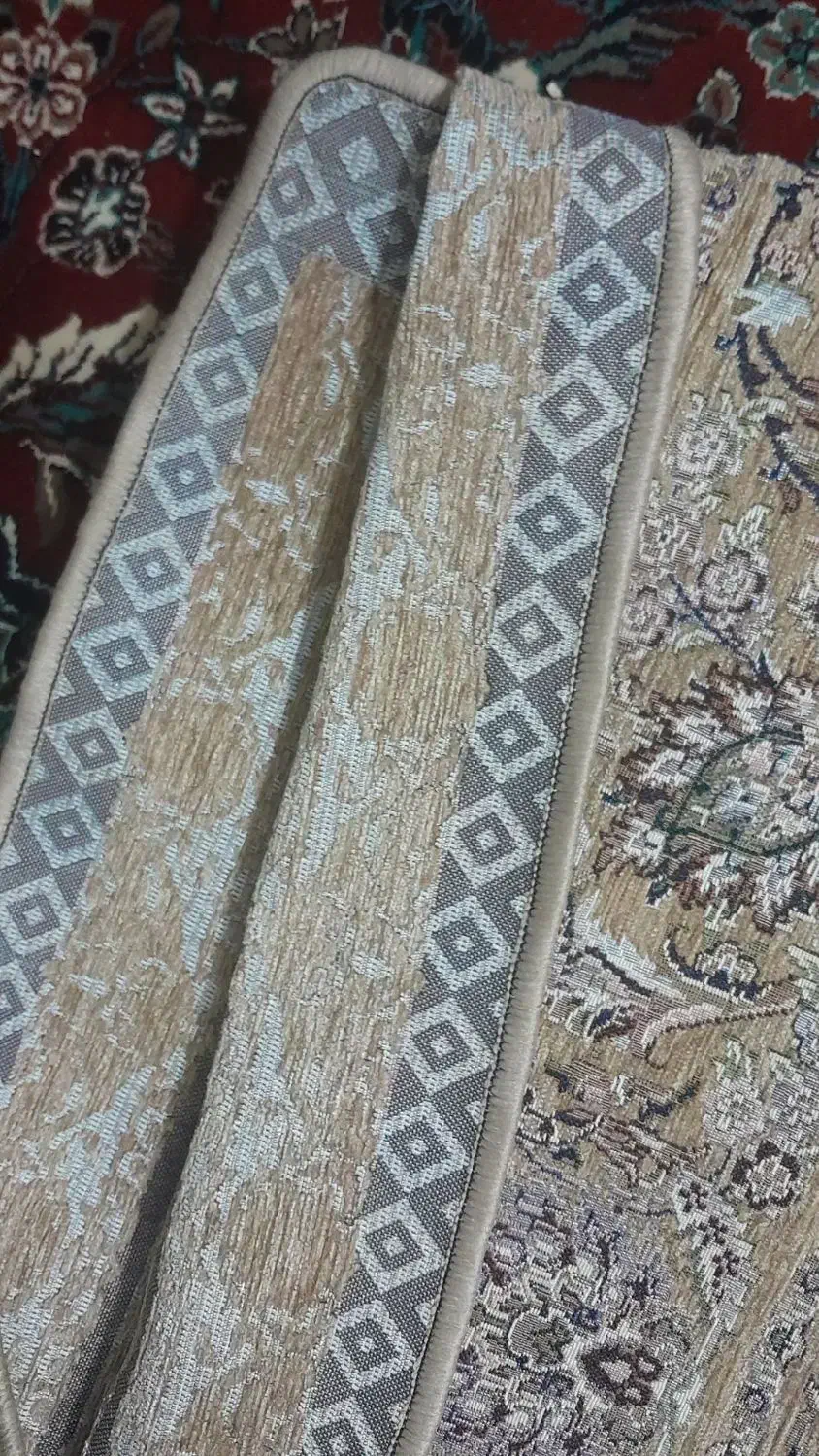 روفرشی|روفرشی|اراک, |دیوار