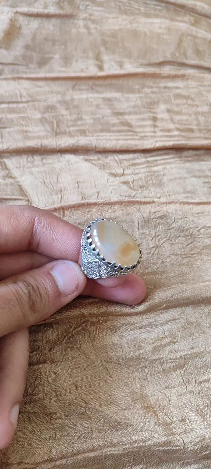 انگشتر عقیق و گوهر شب چراغ|بدلیجات|زابل, |دیوار