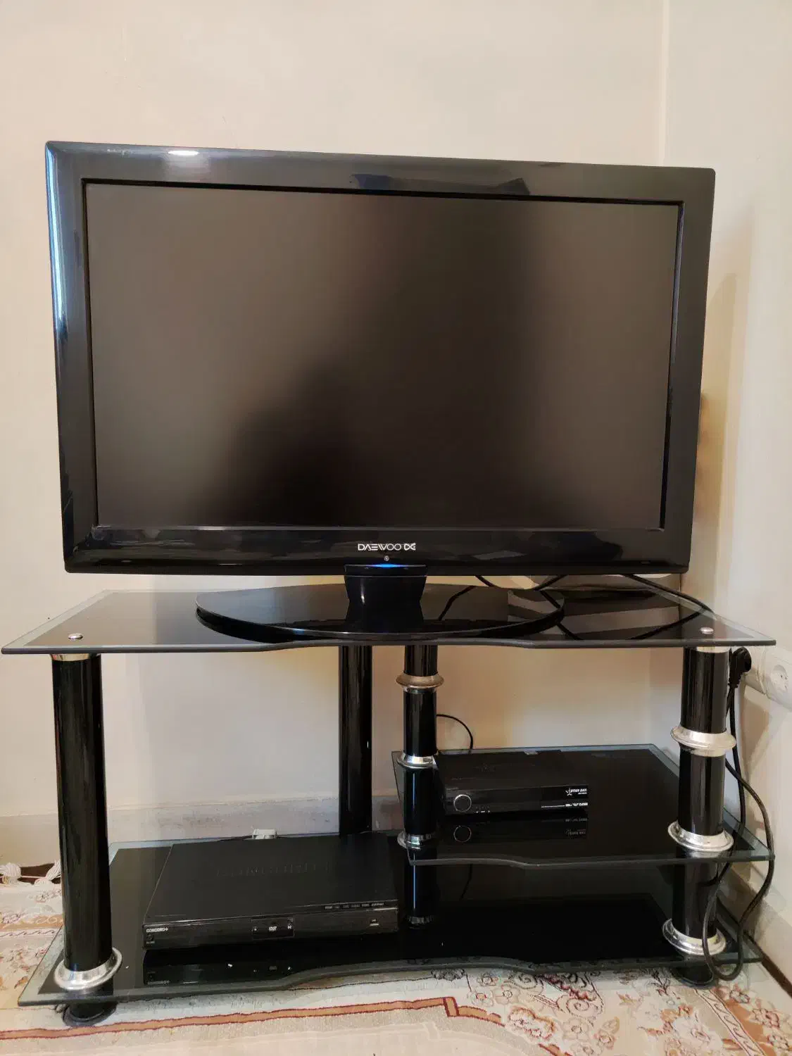 تلویزیون LCD دوو ۳۷ اینچ|تلویزیون و پروژکتور|قرچک, مهدیه|دیوار