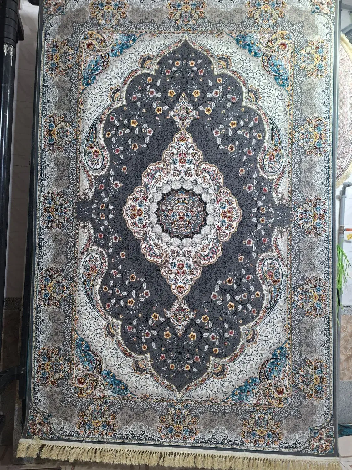 فرش ۷۰۰ شانه|فرش|مرند, |دیوار