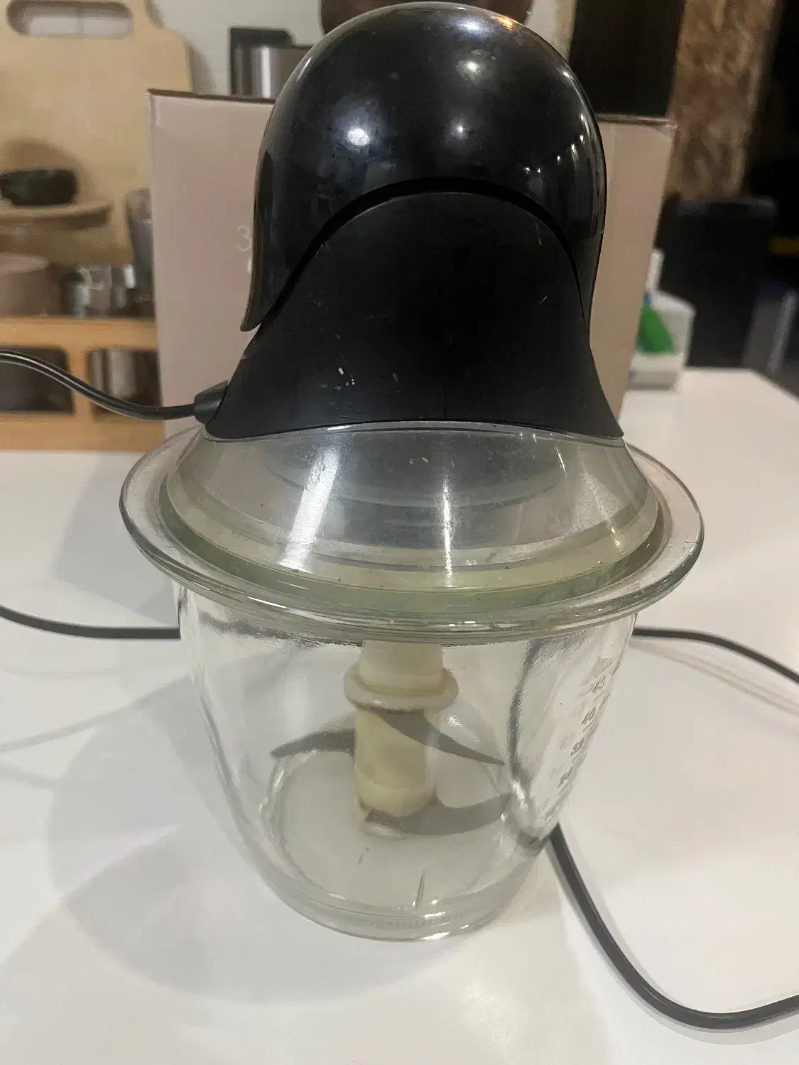 خرد کن|خردکن، آسیاب، غذاساز|رشت, منظریه|دیوار