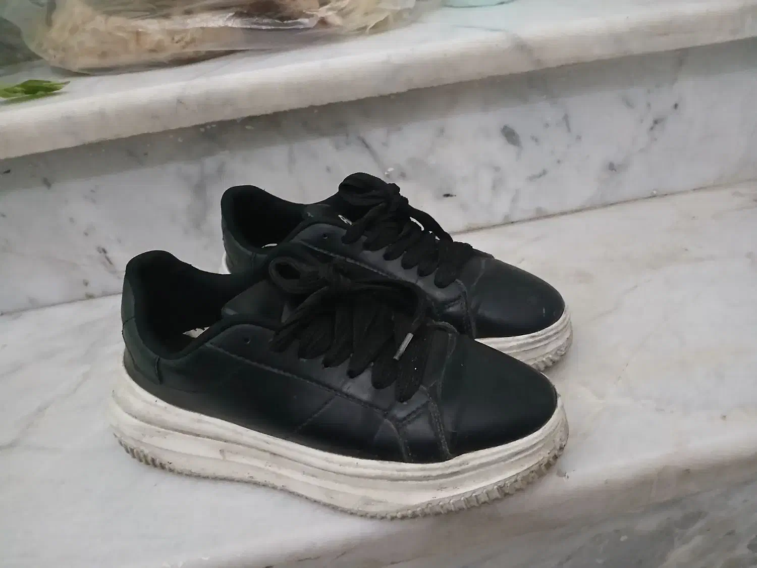 کفش کم کارکرد سالم|کیف، کفش، کمربند|هشتگرد, سیف آباد|دیوار